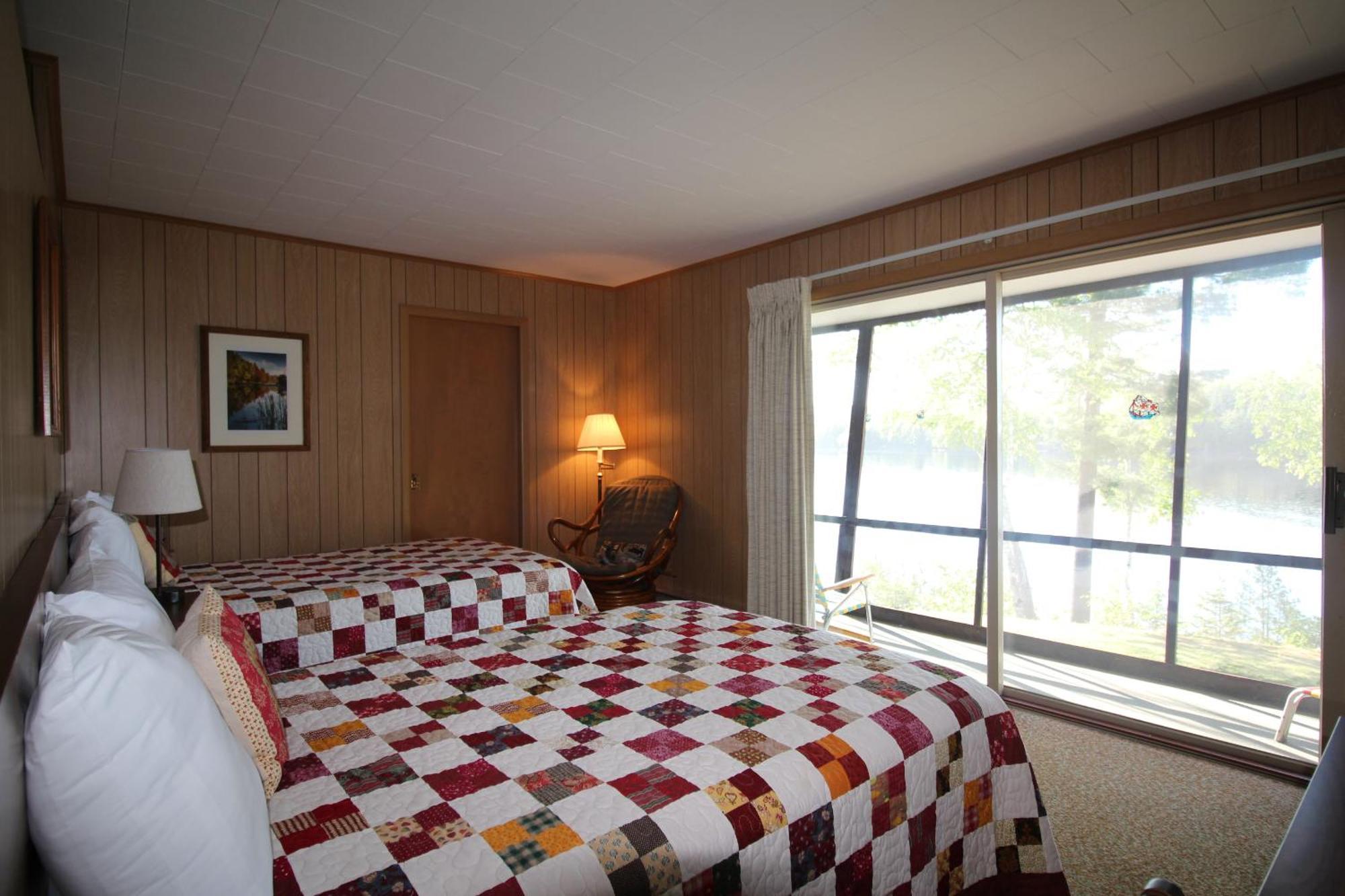 Sandy Point Motel Long Lake Exterior foto
